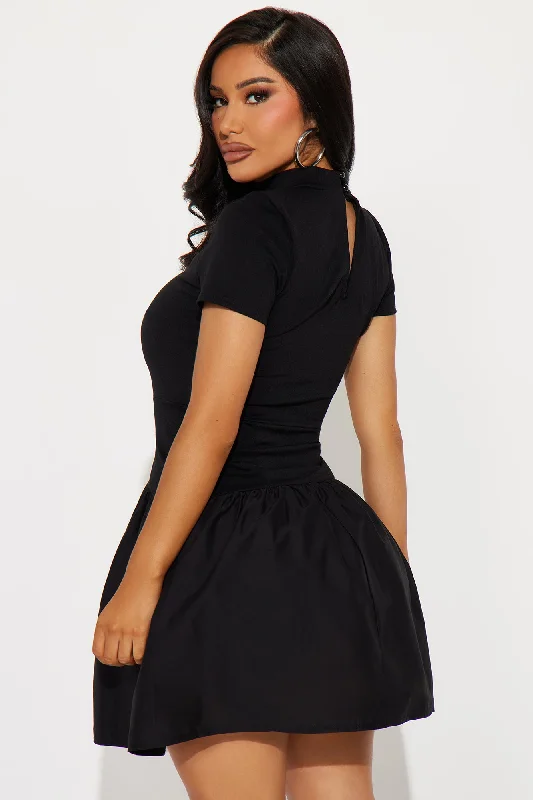 Kennedy Short Sleeve Drop Waist Mini Dress - Black