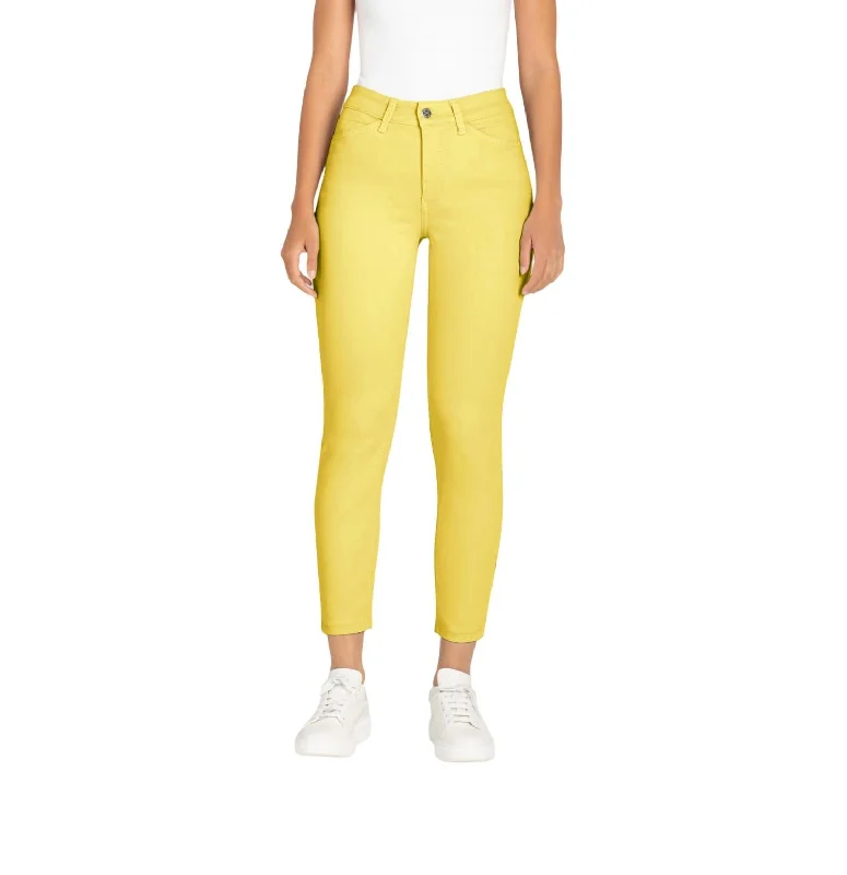 Dream Chic Straight Cotton Stretch Jean In Sunny Yellow