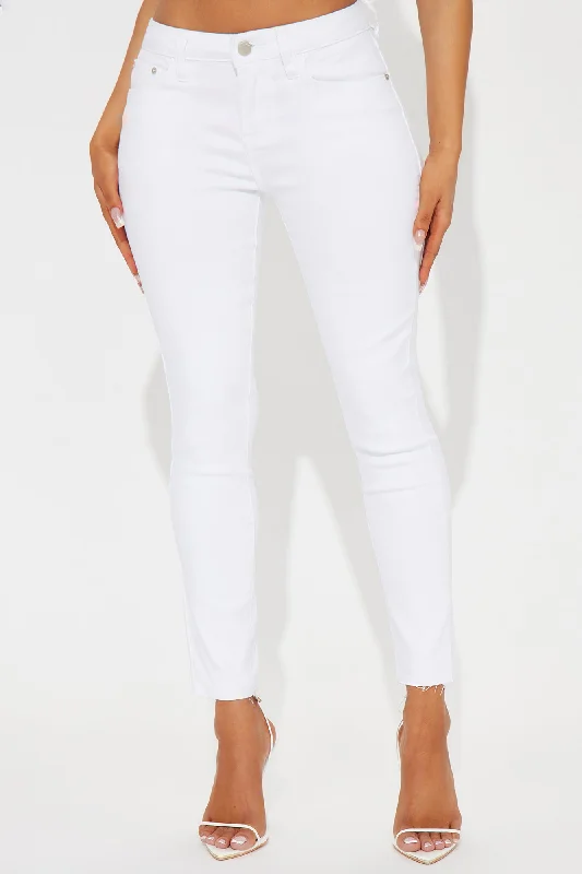 Highly Selective Stretch Skinny Jeans - White