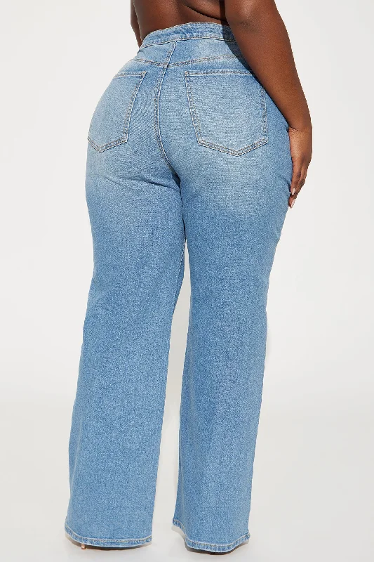 Kimora Adjustable Waist Baggy Jeans - Light Wash