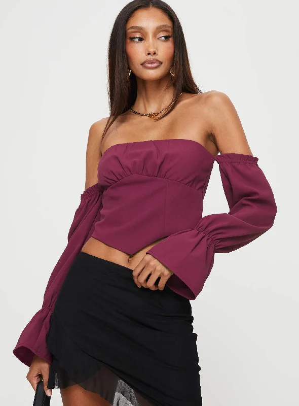 Siple Off The Shoulder Top Wine