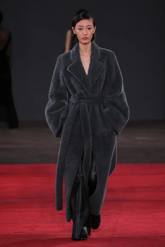 Barring Coat in Dark Grey Virgin Wool Silk Cashmere Fur