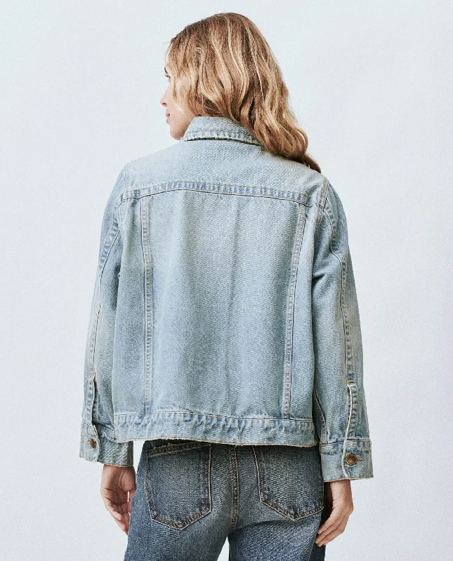 The Slouchy Jean Jacket. -- Great Plains Wash